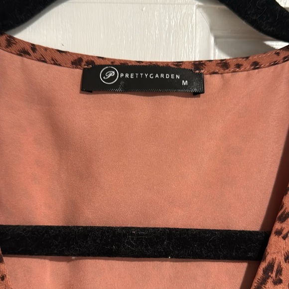 Pretty Garden Medium Dress - Picture 3 of 5